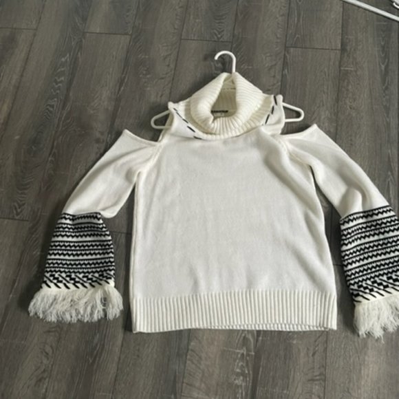 Venus - Picture 1 of 11